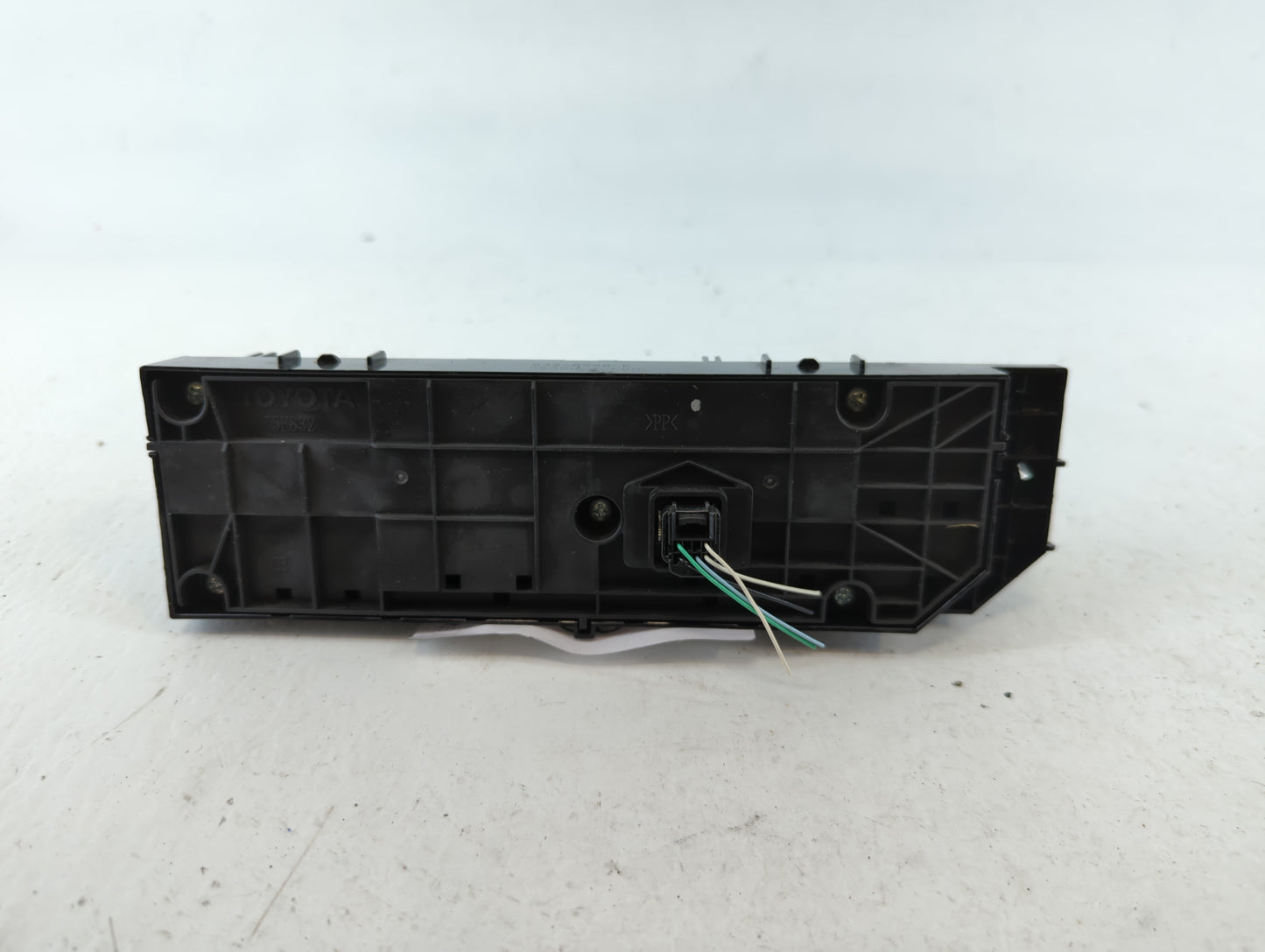 2014-2016 Toyota Corolla Climate Control Module Temperature AC/Heater Replacement P/N:55900-02500 832-6S58 E Fits OEM Used Auto Parts - Oemusedautoparts1.com