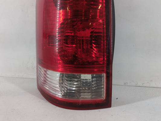 2002-2003 Saturn Vue Tail Light Assembly Driver Left OEM P/N:2005RG9710 Fits Fits 2002 2003 OEM Used Auto Parts