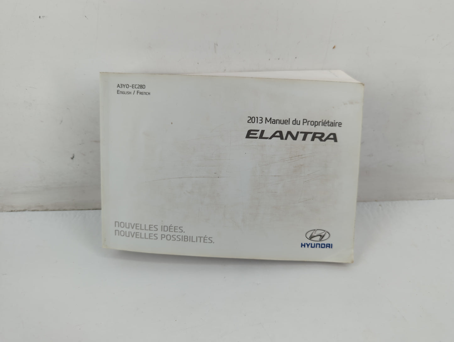 2013 Hyundai Elantra Owners Manual Book Guide P/N:A3Y0-EC28D OEM Used Auto Parts - Oemusedautoparts1.com