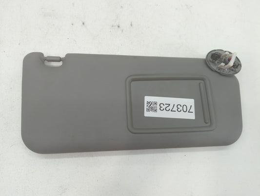 2006-2009 Toyota Rav4 Sun Visor Shade Replacement Passenger Right Mirror Fits Fits 2006 2007 2008 2009 OEM Used Auto Parts