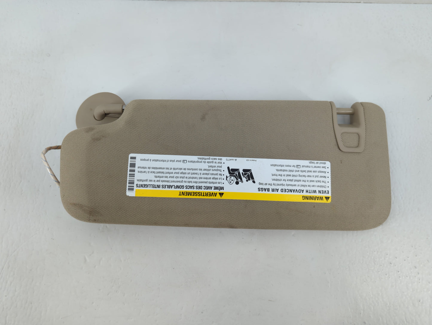 2016-2020 Buick Envision Sun Visor Shade Replacement Passenger Right Mirror Fits Fits 2016 2017 2018 2019 2020 OEM Used Auto Parts - Oemusedautoparts1.com