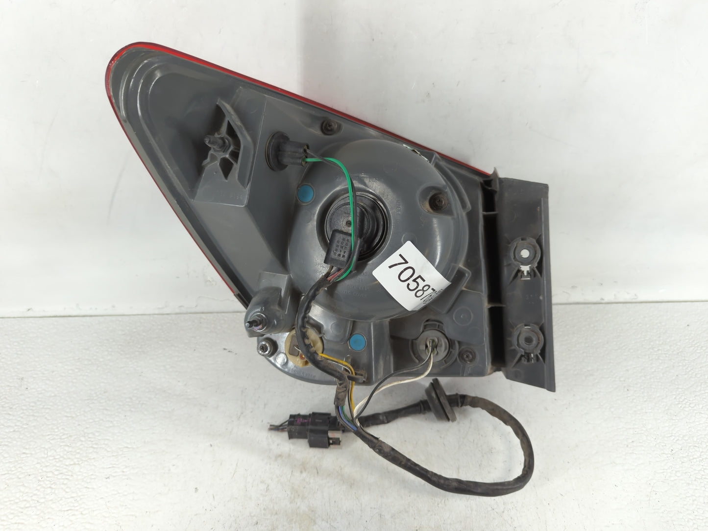 2011-2016 Chevrolet Cruze Tail Light Assembly Passenger Right OEM Fits Fits 2011 2012 2013 2014 2015 2016 OEM Used Auto Parts - Oemusedautoparts1.com