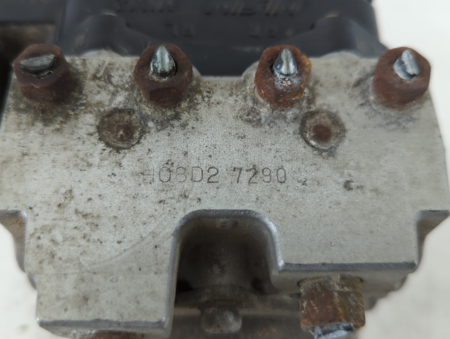 2006-2007 Honda Accord ABS Pump Control Module Replacement P/N:H08D2 7290 Fits Fits 2006 2007 OEM Used Auto Parts - Oemusedautoparts1.com