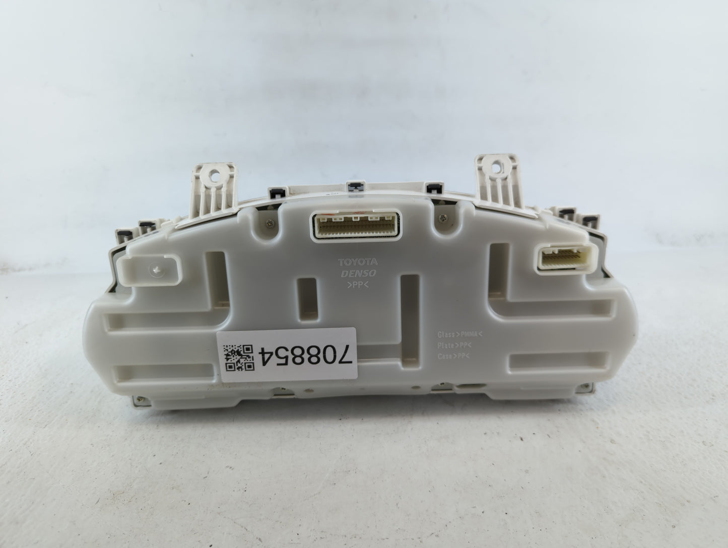 2004-2006 Lexus Es330 Instrument Cluster Speedometer Gauges P/N:257420-7360 83800-33800 Fits Fits 2004 2005 2006 OEM Used Auto Parts - Oemusedautoparts1.com