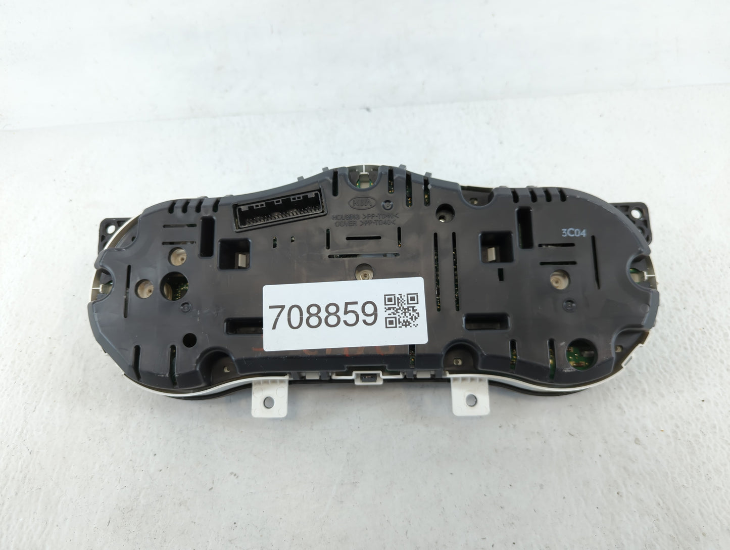 2012-2013 Kia Optima Instrument Cluster Speedometer Gauges P/N:94001-2T322 Fits Fits 2012 2013 OEM Used Auto Parts - Oemusedautoparts1.com