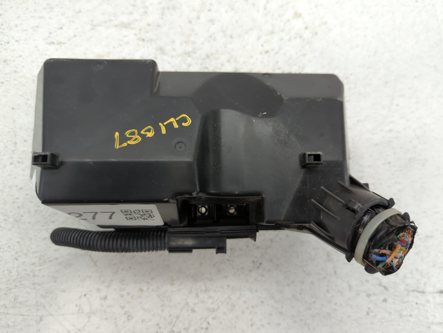 2015 Honda Civic Fusebox Fuse Box Panel Relay Module P/N:072R213A92 TR0 A012 A0 Fits OEM Used Auto Parts - Oemusedautoparts1.com