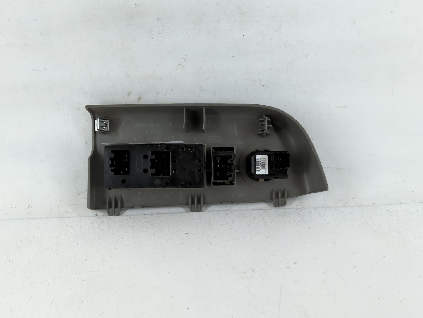 2004-2008 Ford F-150 Master Power Window Switch Replacement Driver Side Left P/N:7L3T-17B676-AA3JA6 Fits OEM Used Auto Parts - Oemusedautoparts1.com