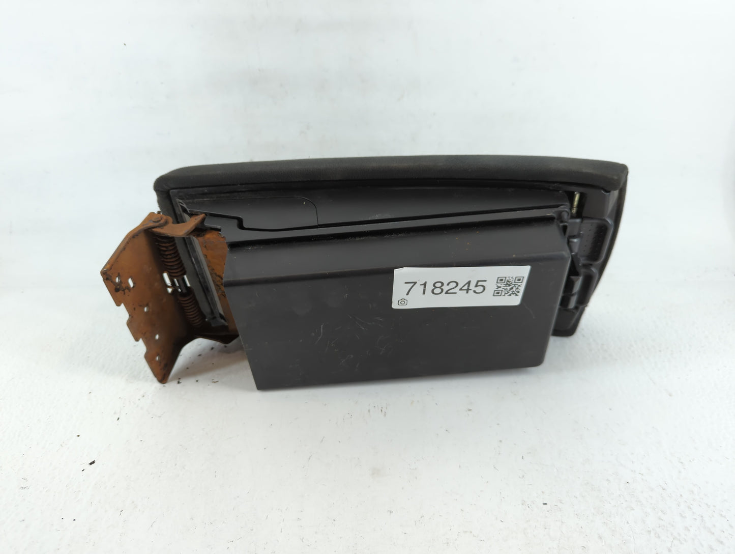 2012 Nissan Altima Center Console Armrest Cover Lid Fits OEM Used Auto Parts - Oemusedautoparts1.com
