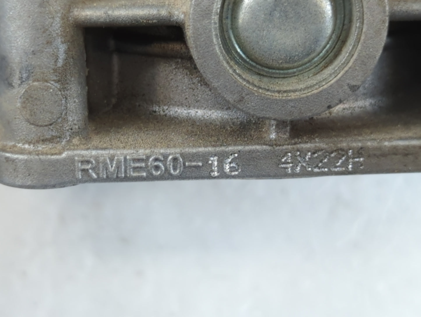 2014-2018 Infiniti Q50 Throttle Body P/N:4X22H RME60-16 Fits OEM Used Auto Parts - Oemusedautoparts1.com