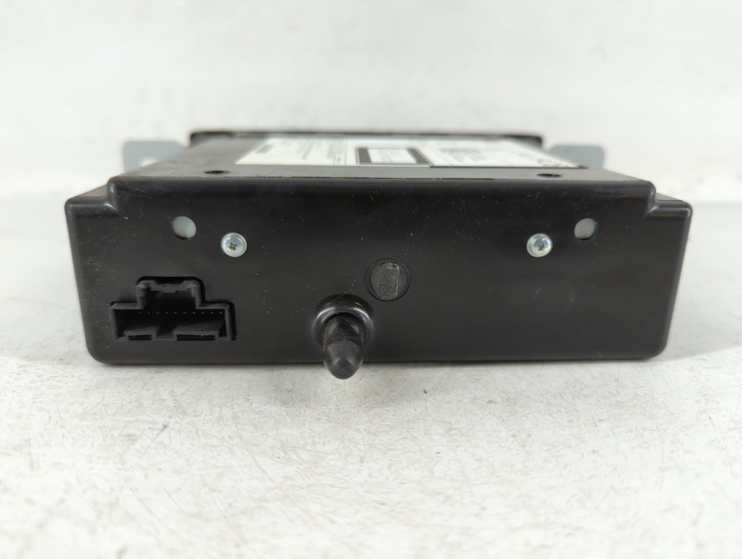2016 Cadillac Srx Radio AM FM Cd Player Receiver Replacement P/N:84016435 Fits Fits 2015 2017 2018 2019 2020 OEM Used Auto Parts - Oemusedautoparts1.com