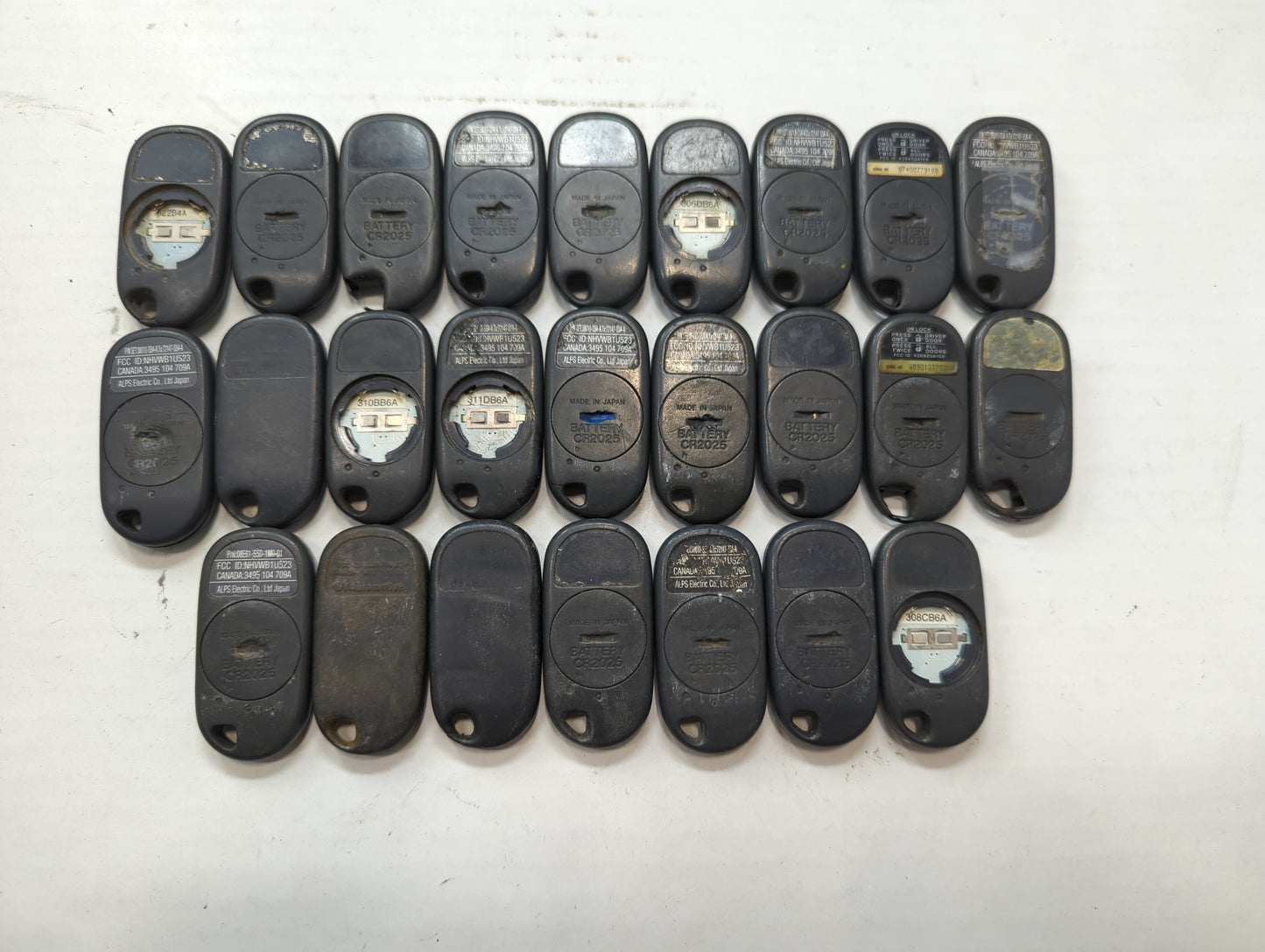 Lot of 25 Honda Keyless Entry Remote Fob MIXED FCC IDS MIXED PART NUMBERS - Oemusedautoparts1.com
