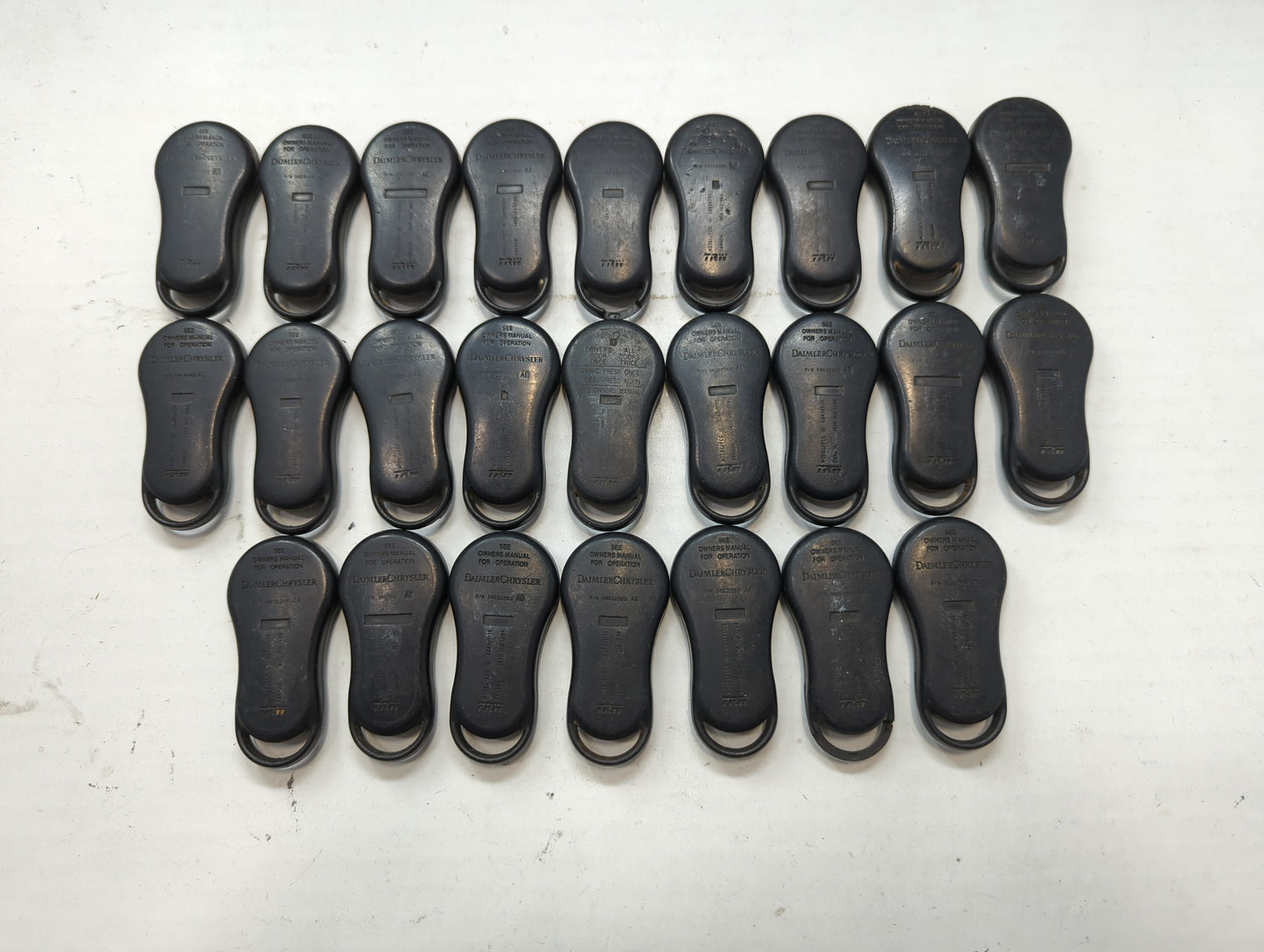 Lot of 25 Dodge Keyless Entry Remote Fob MIXED FCC IDS MIXED PART NUMBERS - Oemusedautoparts1.com