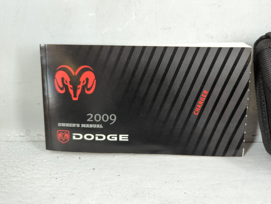 2009 Dodge Charger Owners Manual Book Guide P/N:81-226-0920 OEM Used Auto Parts