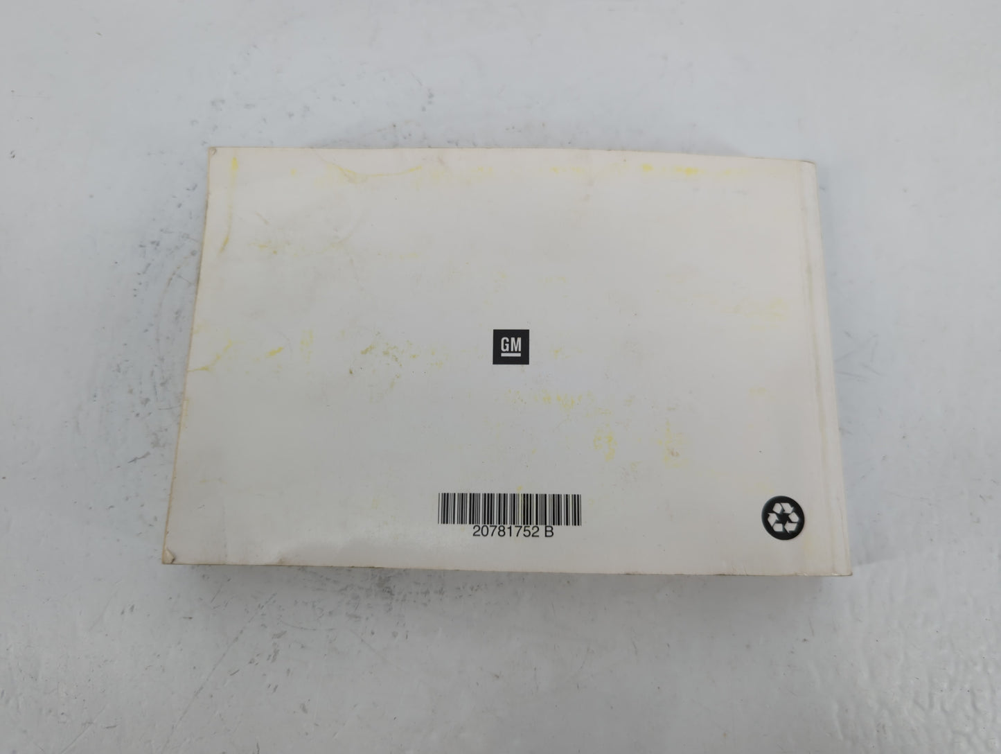 2011 Chevrolet Equinox Owners Manual Book Guide P/N:20781752 B OEM Used Auto Parts - Oemusedautoparts1.com