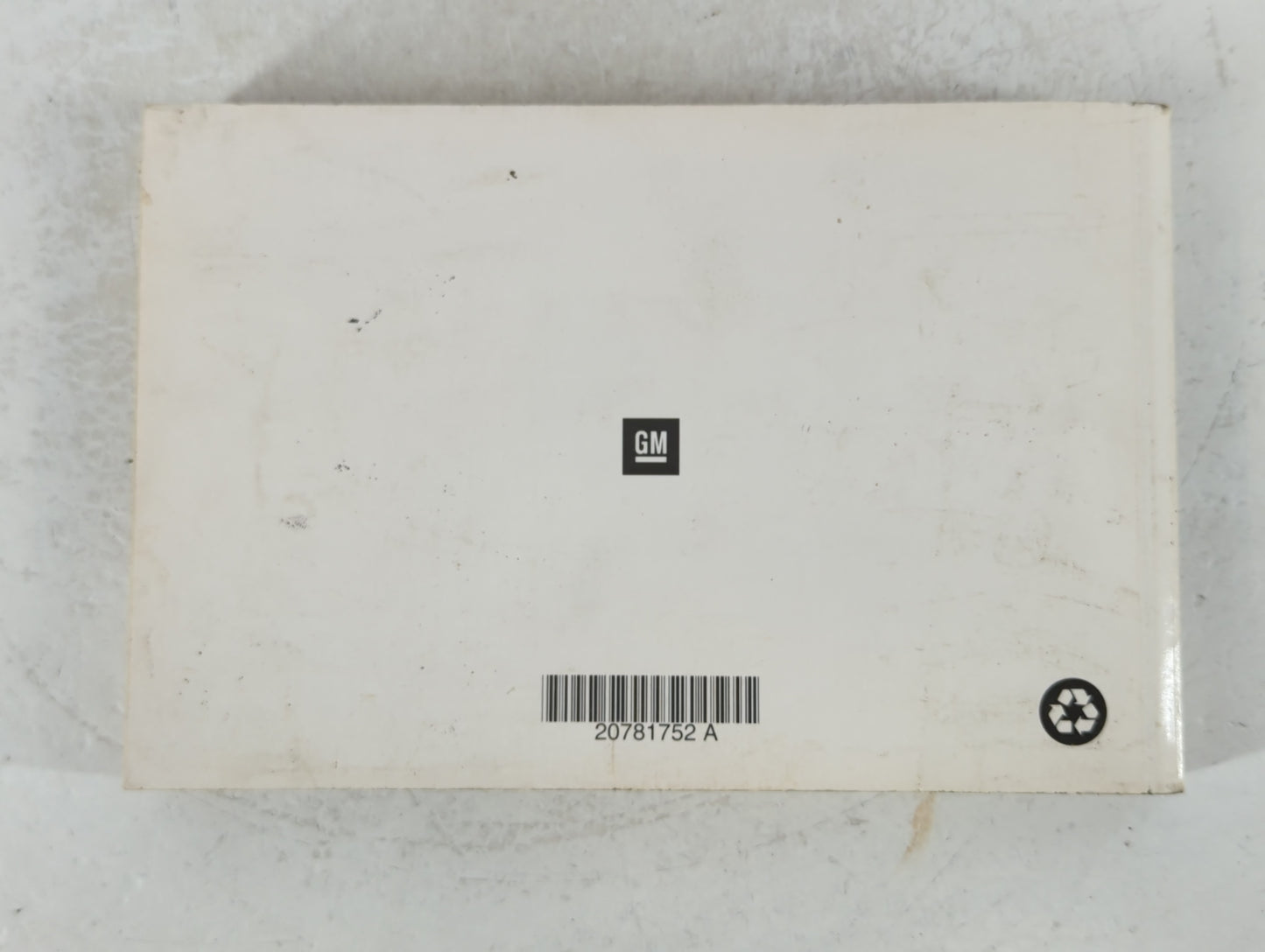 2011 Chevrolet Equinox Owners Manual Book Guide P/N:20781752 A OEM Used Auto Parts - Oemusedautoparts1.com