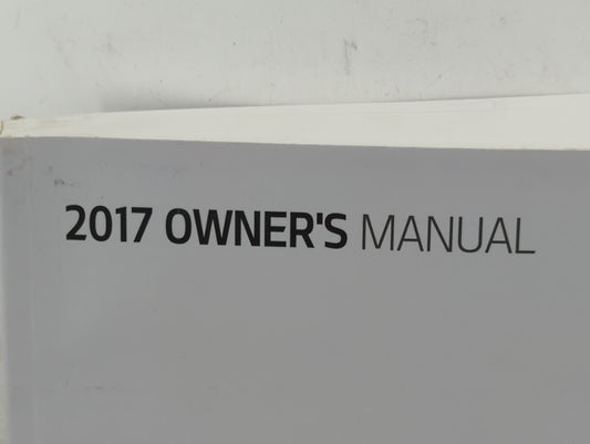 2017 Kia Sorento Owners Manual Book Guide P/N:HXG5-EU65A OEM Used Auto Parts