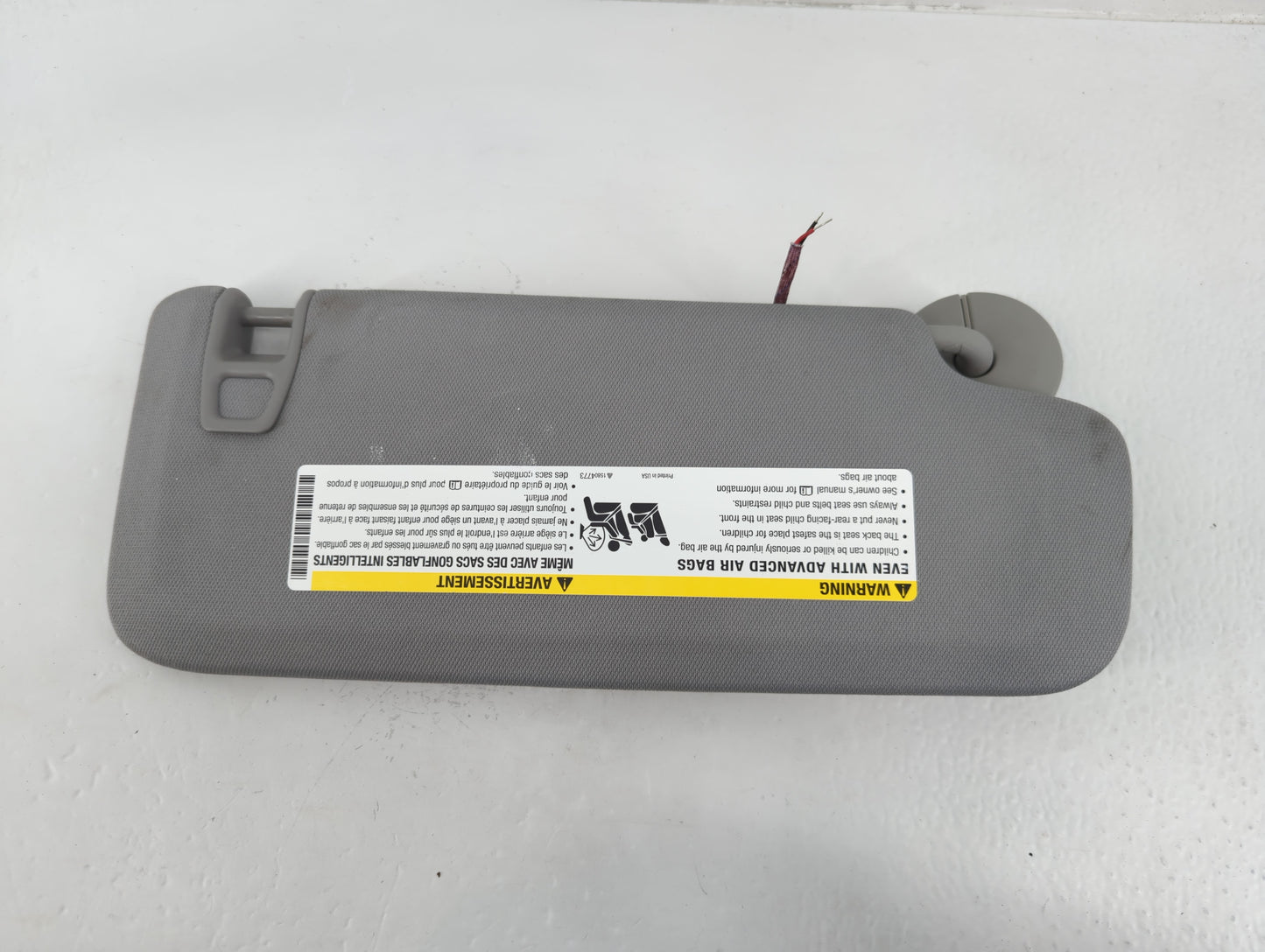 2016-2021 Chevrolet Malibu Sun Visor Shade Replacement Driver Left Mirror Fits Fits 2016 2017 2018 2019 2020 2021 OEM Used Auto Parts - Oemusedautoparts1.com