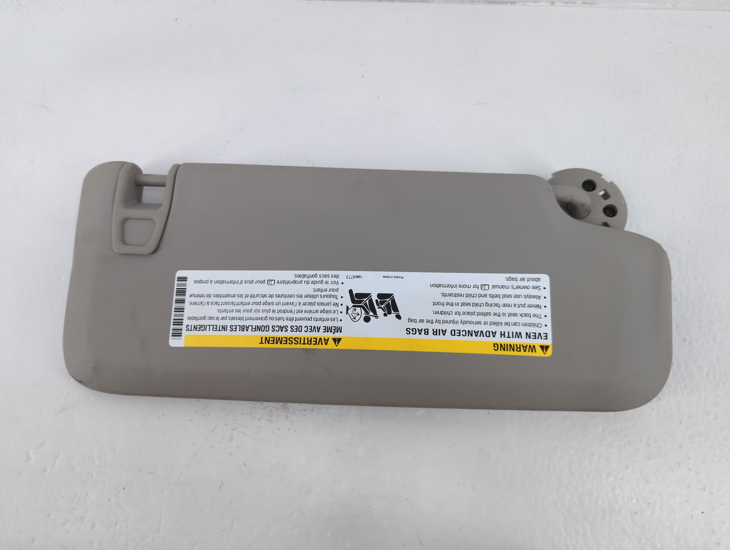 2011-2016 Chevrolet Cruze Sun Visor Shade Replacement Driver Left Mirror Fits Fits 2011 2012 2013 2014 2015 2016 OEM Used Auto Parts - Oemusedautoparts1.com