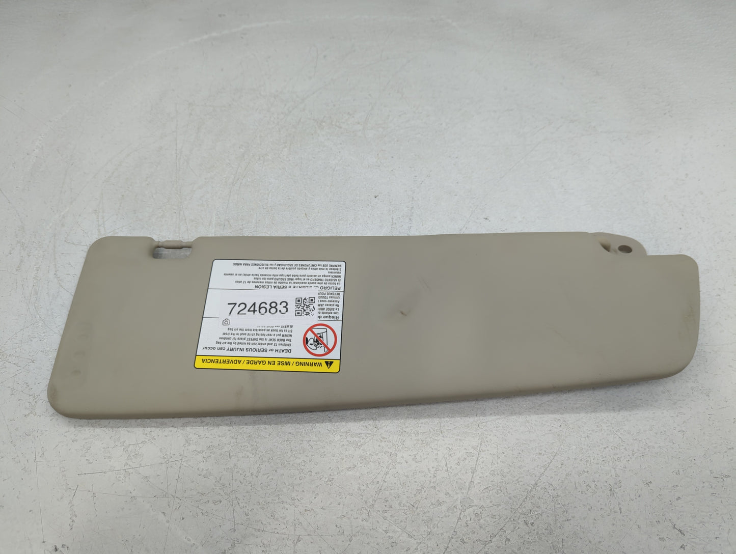 2014-2022 Ram Promaster 3500 Sun Visor Shade Replacement Passenger Right Mirror Fits OEM Used Auto Parts - Oemusedautoparts1.com