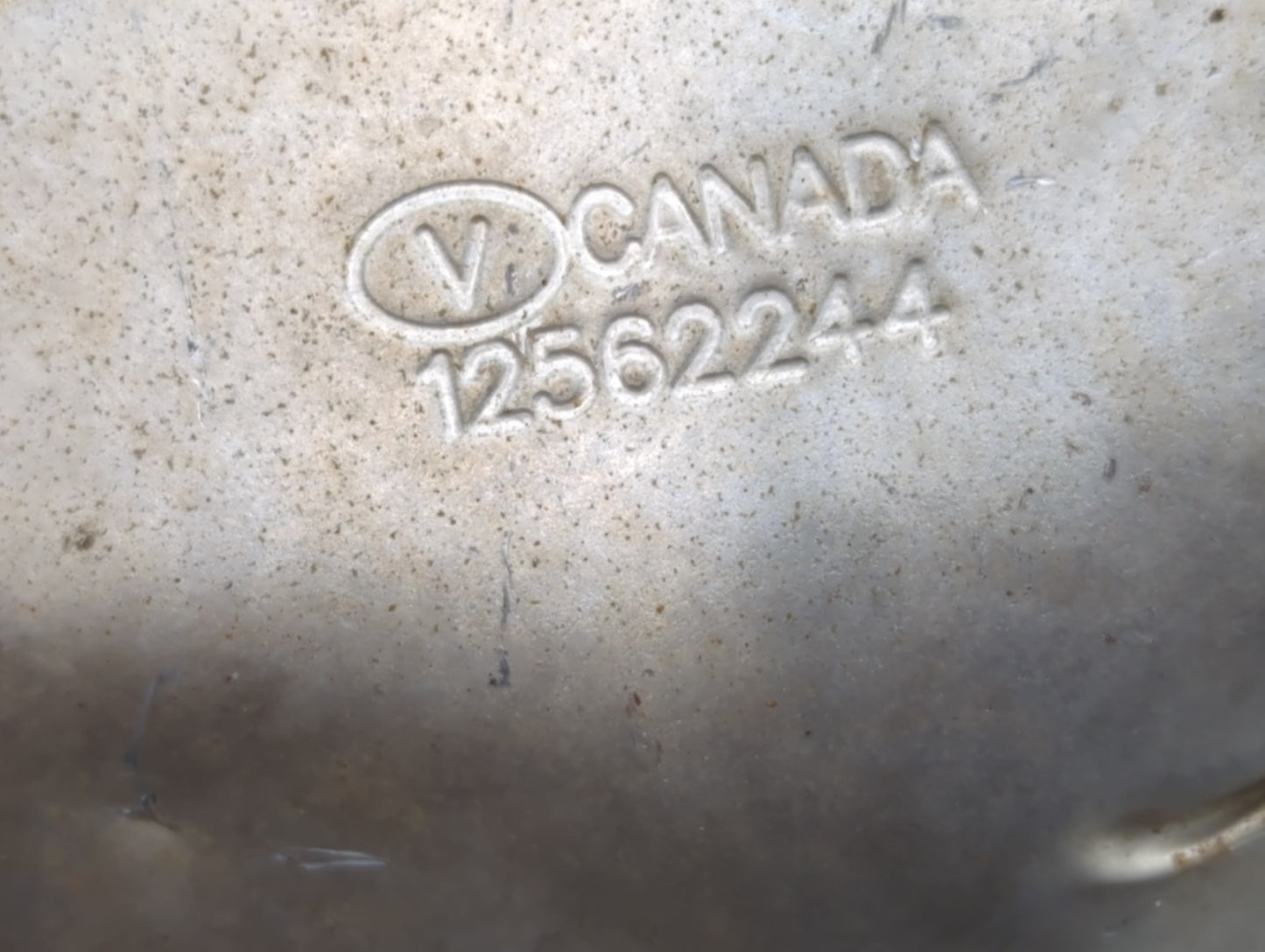 2004 Cadillac Escalade Turbocharger Exhaust Manifold With Turbo Charger - Oemusedautoparts1.com