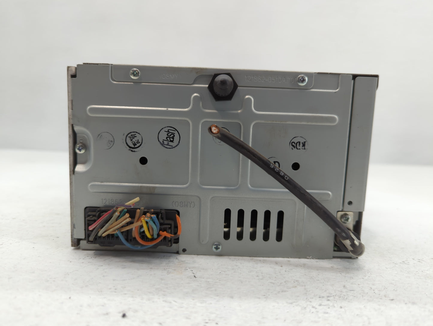 2008 Chevrolet Equinox Radio AM FM Cd Player Receiver Replacement P/N:25887899 Fits OEM Used Auto Parts - Oemusedautoparts1.com