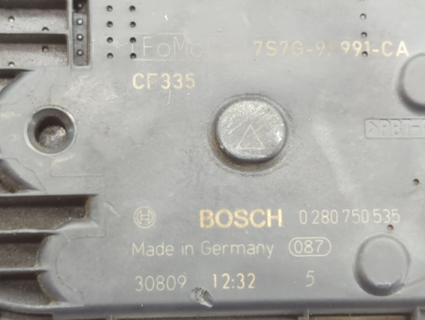2013-2016 Ford Escape Throttle Body P/N:7S7G-9F991-CA Fits Fits 2012 2013 2014 2015 2016 2017 OEM Used Auto Parts - Oemusedautoparts1.com