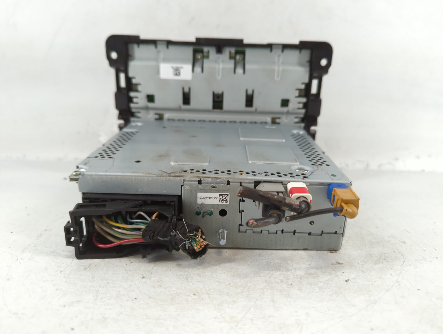 2014 Jeep Cherokee Radio AM FM Cd Player Receiver Replacement P/N:P05091551AC Fits OEM Used Auto Parts - Oemusedautoparts1.com