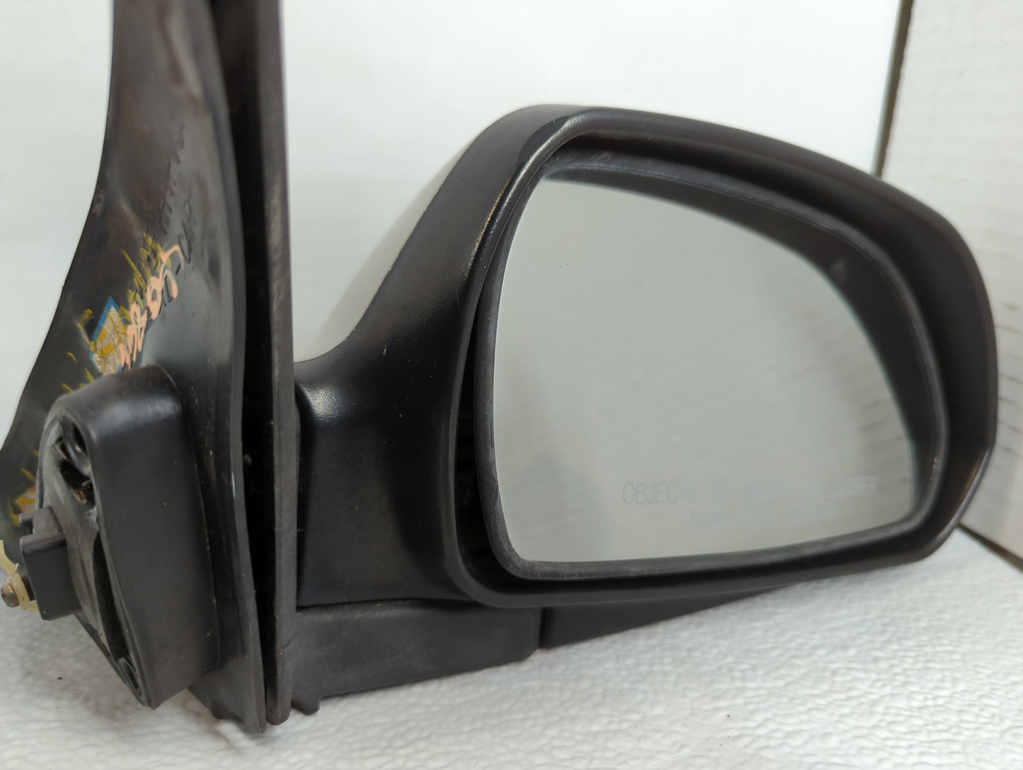 2001-2006 Hyundai Elantra Side Mirror Replacement Passenger Right View Door Mirror P/N:IIIE4 012151 AKTW-060112 Fits OEM Used Auto Parts - Oemusedautoparts1.com