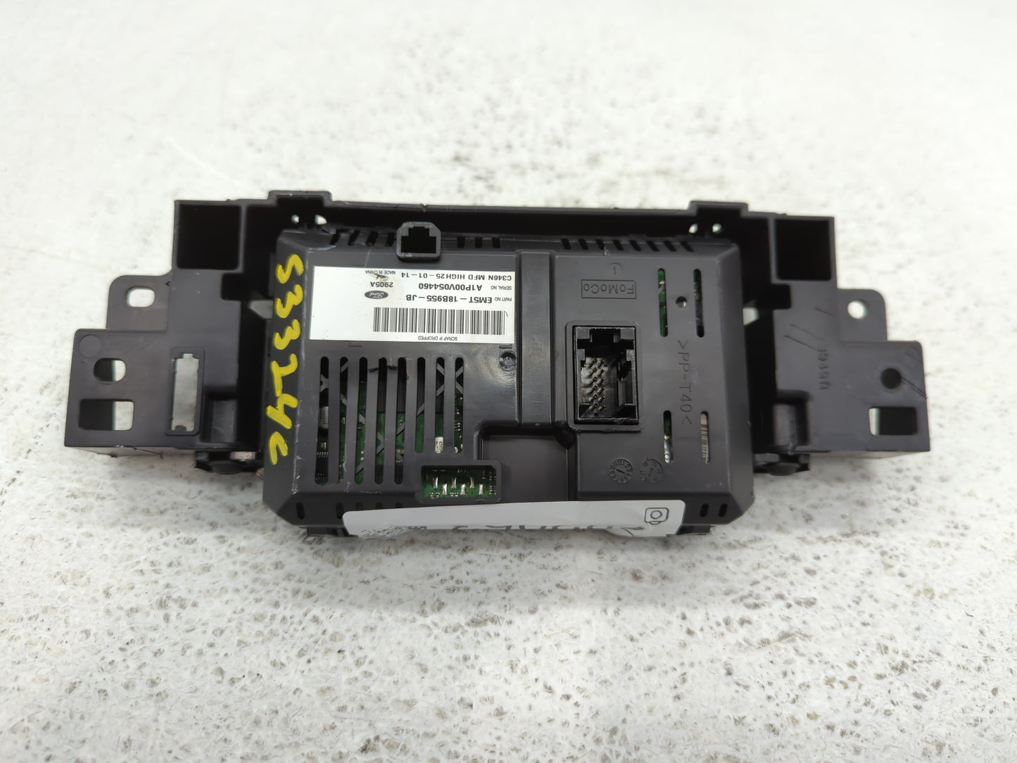 2014 Ford Focus Radio AM FM Cd Player Receiver Replacement P/N:EM5T-18B955-JB Fits OEM Used Auto Parts - Oemusedautoparts1.com