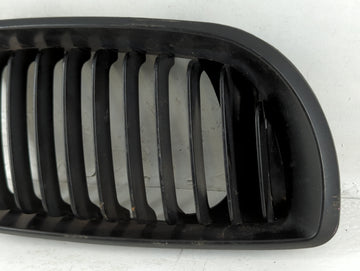 2002-2005 Bmw 325i Front Grille Bumper Not Included