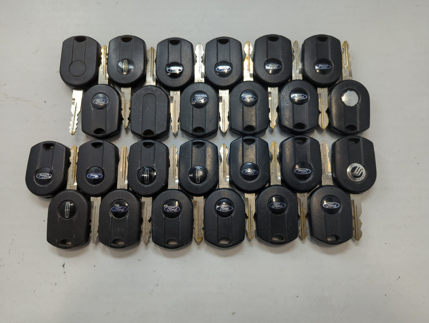 Lot of 25 Ford Keyless Entry Remote Fob OUCD6000022 6U5T-191316-AE - Oemusedautoparts1.com