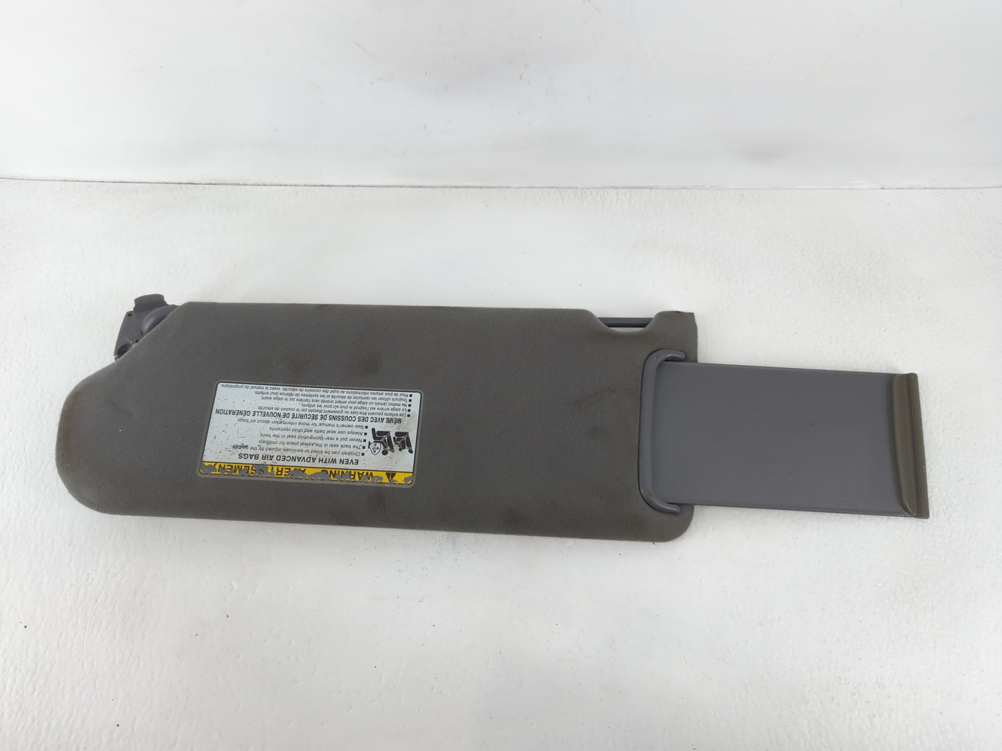 2005-2006 Toyota Tundra Sun Visor Shade Replacement Passenger Right Mirror Fits Fits 2005 2006 OEM Used Auto Parts - Oemusedautoparts1.com