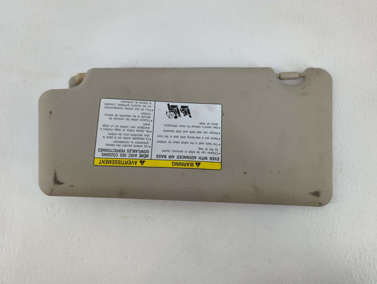 2008-2015 Nissan Rogue Sun Visor Shade Replacement Passenger Right Mirror Fits Fits 2008 2009 2010 2011 2012 2013 2014 2015 OEM Used Auto Parts - Oemusedautoparts1.com
