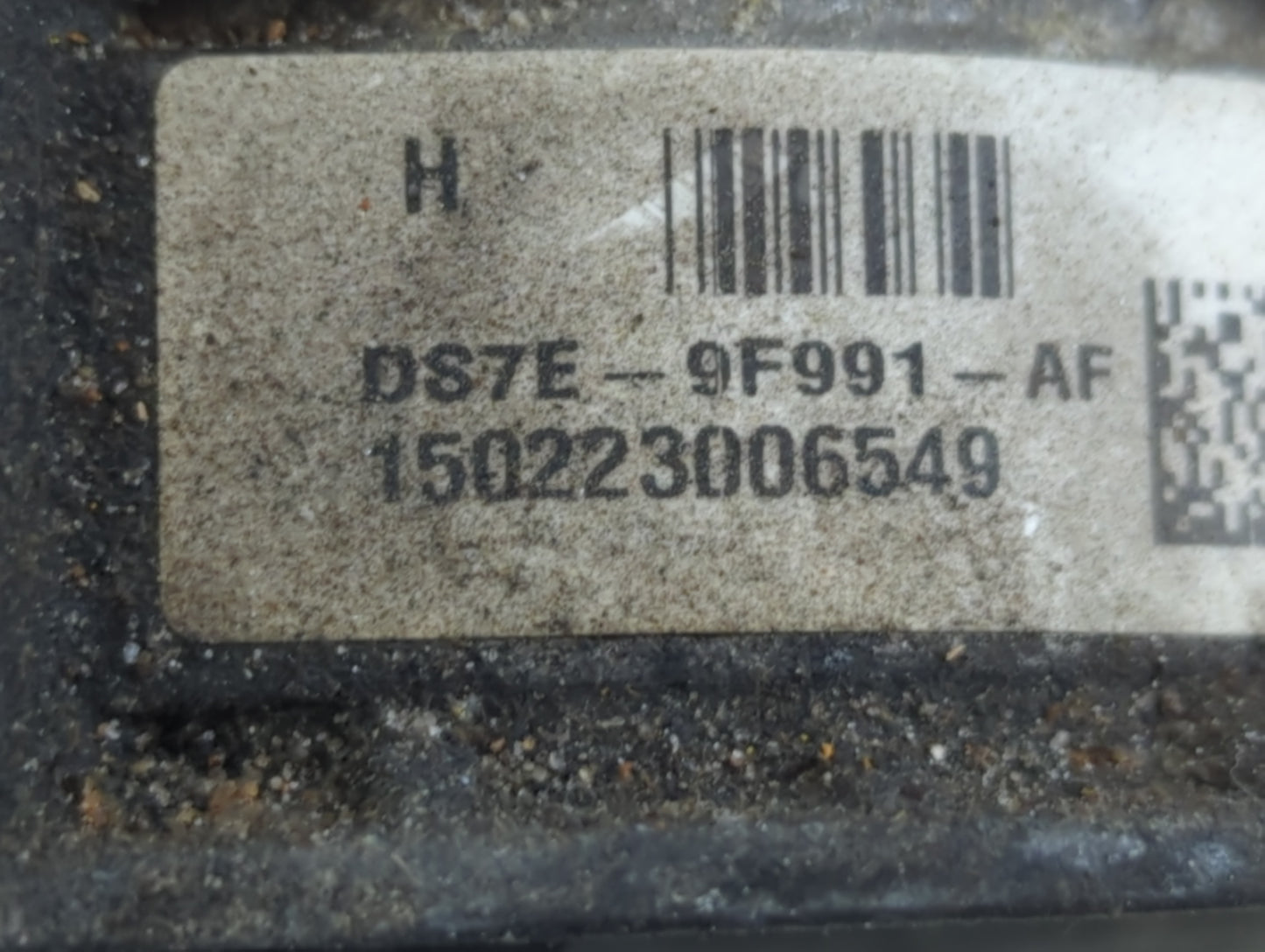 2010-2012 Ford Fusion Throttle Body P/N:DS7E-9F991-AF Fits Fits 2009 2010 2011 2012 OEM Used Auto Parts - Oemusedautoparts1.com