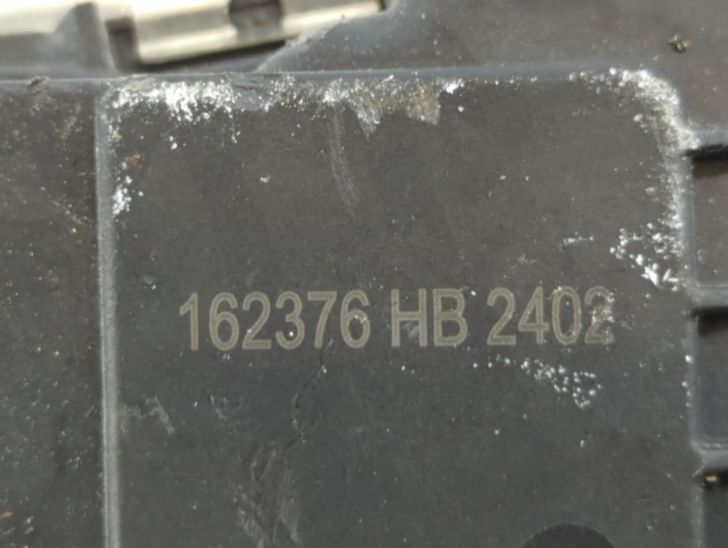 2014-2022 Chrysler 300 Throttle Body P/N:162376 HB 2402 Fits Fits 2012 2013 2014 2015 2016 2017 2018 2019 2020 2021 2022 OEM Used Auto Parts - Oemusedautoparts1.com