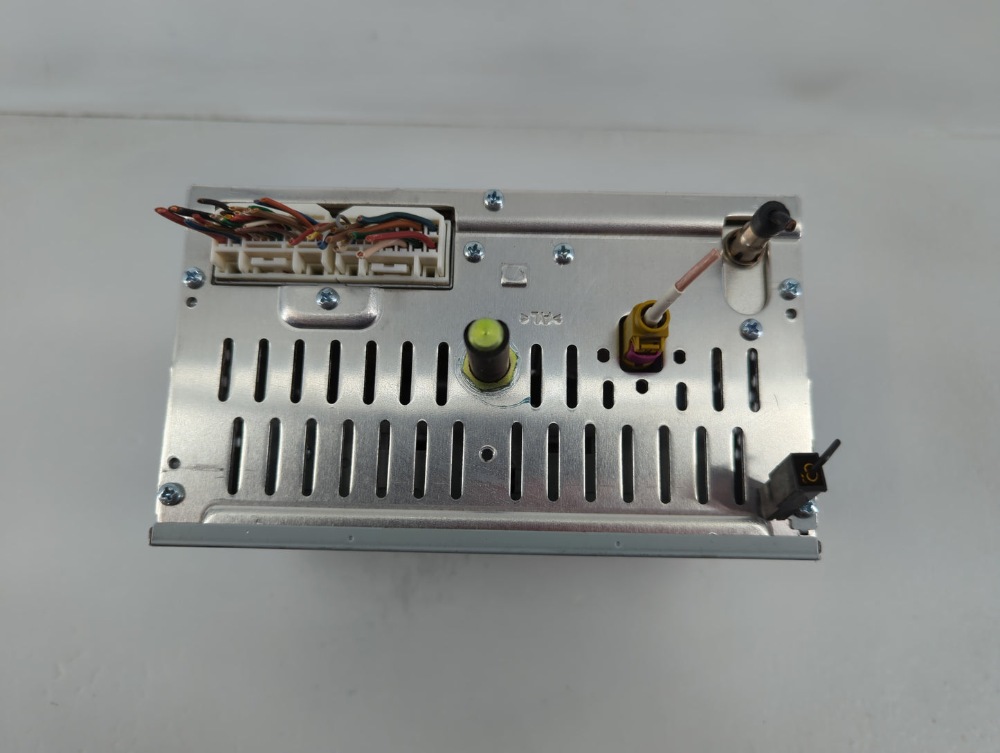 2012-2015 Hyundai Sonata Radio AM FM Cd Player Receiver Replacement P/N:96180-3Q6004X Fits Fits 2012 2013 2014 2015 OEM Used Auto Parts - Oemusedautoparts1.com