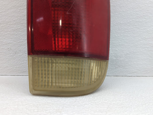 2001 Chevrolet S10 Blazer Tail Light Assembly Passenger Right OEM P/N:16518500 Fits OEM Used Auto Parts