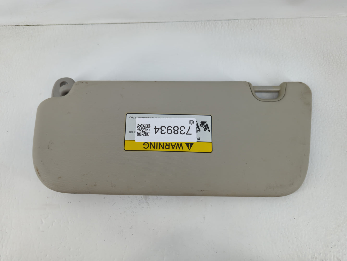 2014-2019 Kia Soul Sun Visor Shade Replacement Driver Left Mirror Fits Fits 2014 2015 2016 2017 2018 2019 OEM Used Auto Parts - Oemusedautoparts1.com