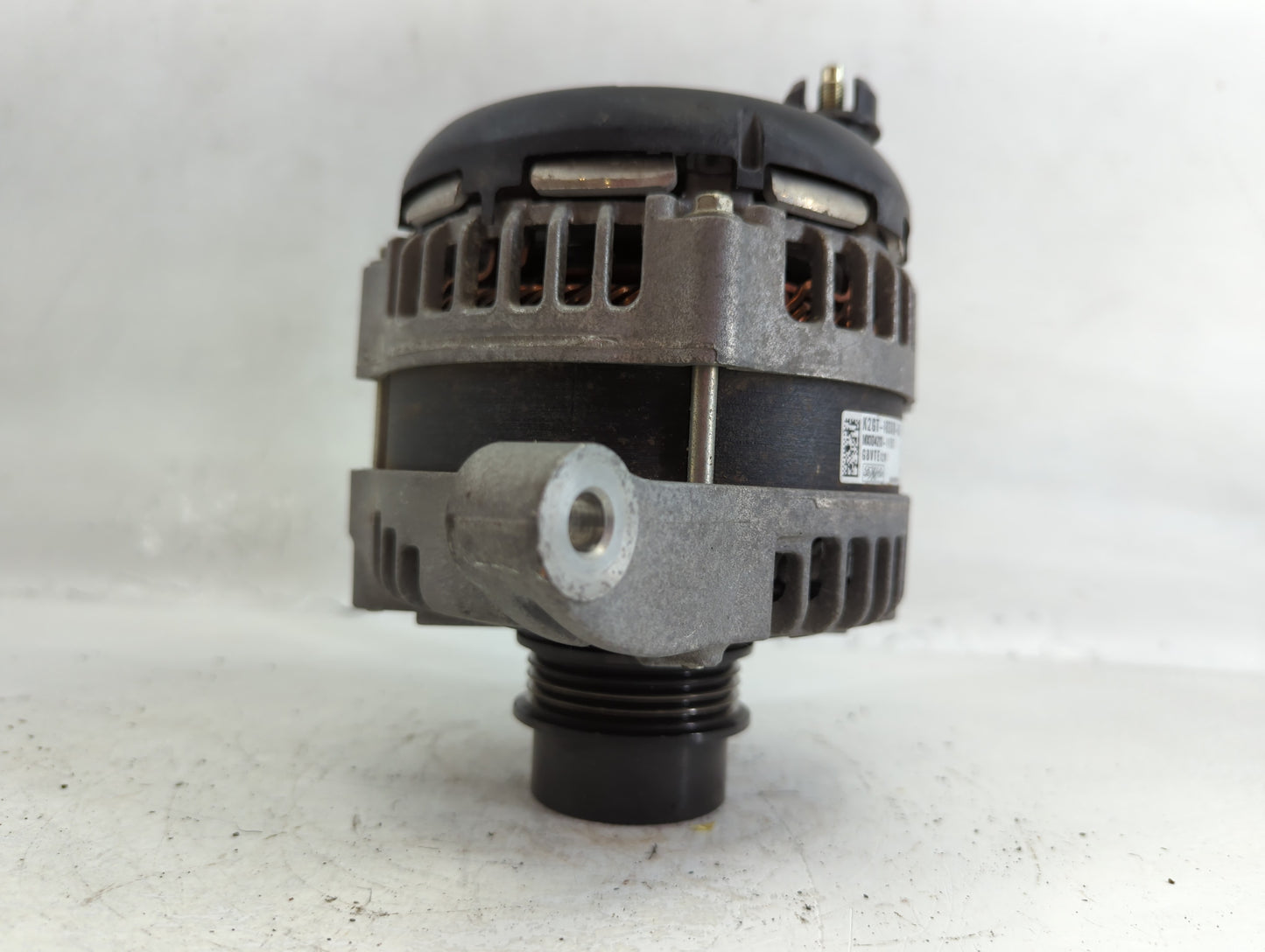 2019-2020 Lincoln Nautilus Alternator Replacement Generator Charging Assembly Engine OEM P/N:K2GT-10300-BC Fits Fits 2019 2020 OEM Used Auto Parts - Oemusedautoparts1.com
