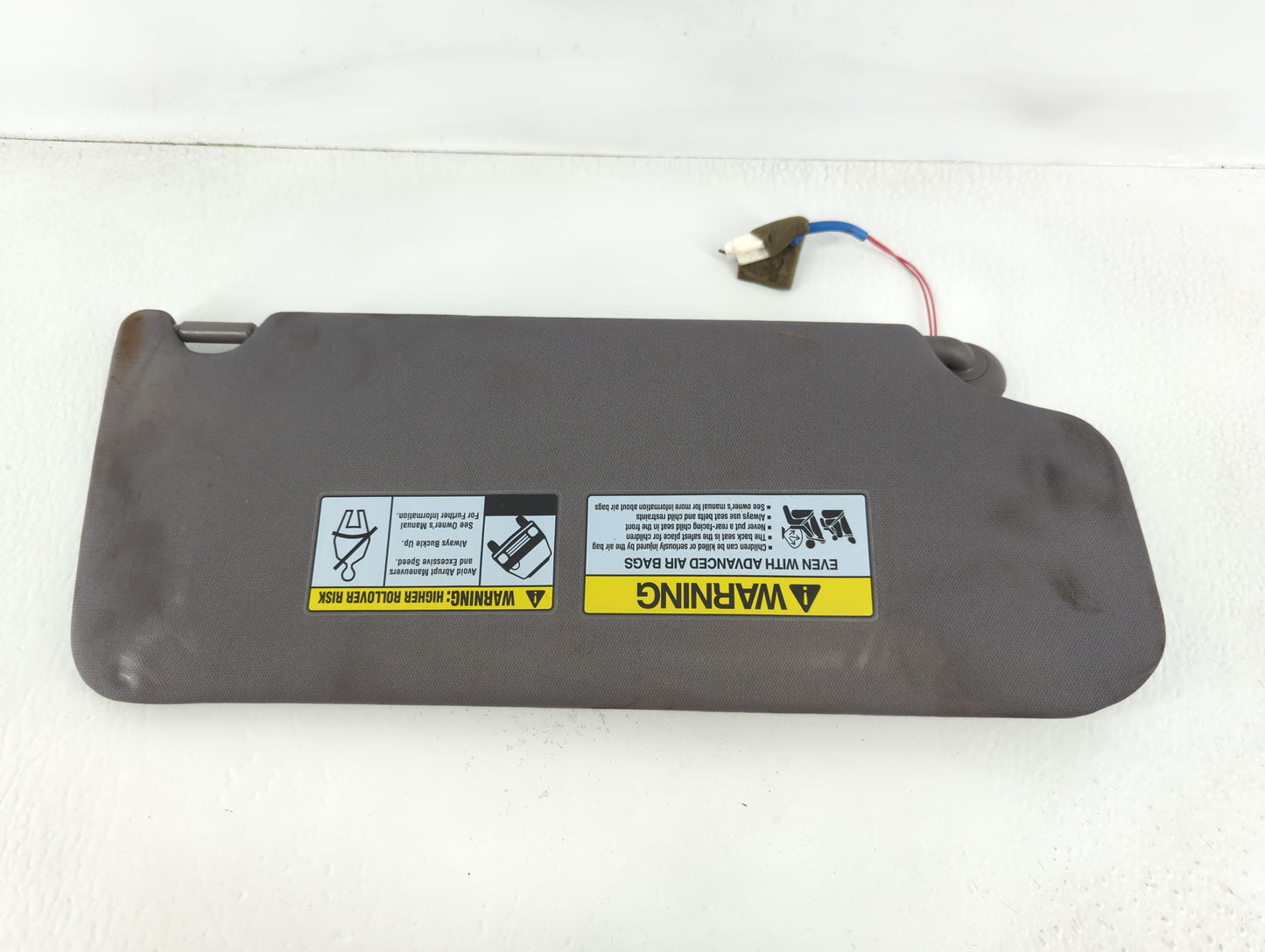 2009-2015 Honda Pilot Sun Visor Shade Replacement Driver Left Mirror Fits Fits 2009 2010 2011 2012 2013 2014 2015 OEM Used Auto Parts - Oemusedautoparts1.com
