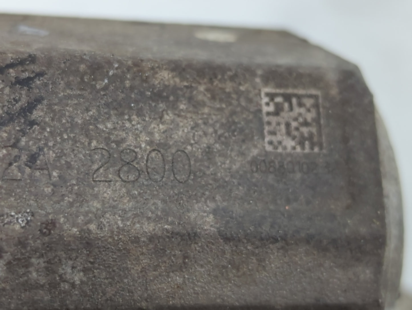 2006-2011 Cadillac Dts Throttle Body P/N:2800 Fits Fits 2006 2007 2008 2009 2010 2011 OEM Used Auto Parts - Oemusedautoparts1.com