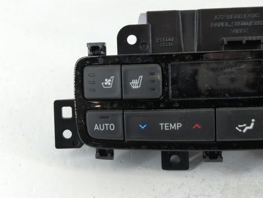 2022 Hyundai Palisade Climate Control Module Temperature AC/Heater Replacement P/N:97950-S8500 Fits OEM Used Auto Parts