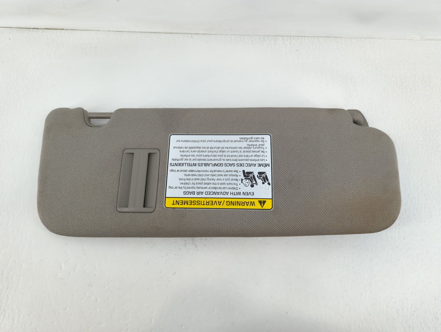 2015-2020 Kia Sedona Sun Visor Shade Replacement Driver Left Mirror Fits Fits 2015 2016 2017 2018 2019 2020 OEM Used Auto Parts - Oemusedautoparts1.com