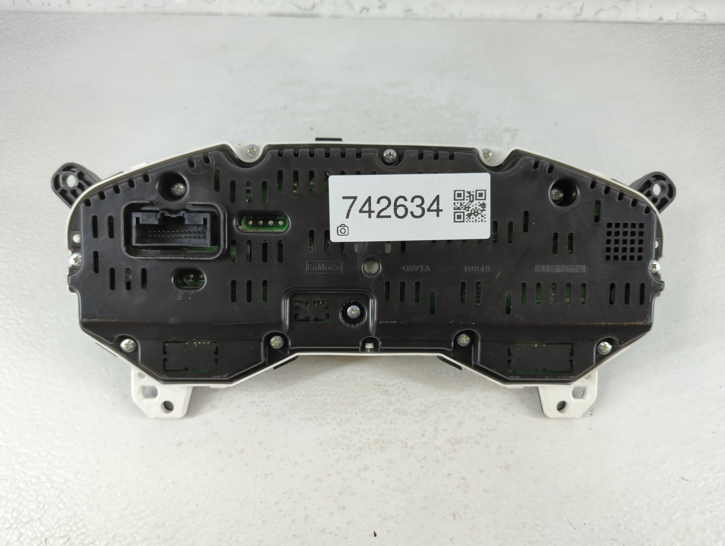 2017 Lincoln Navigator Instrument Cluster Speedometer Gauges P/N:GL7T-10849-AF Fits OEM Used Auto Parts - Oemusedautoparts1.com
