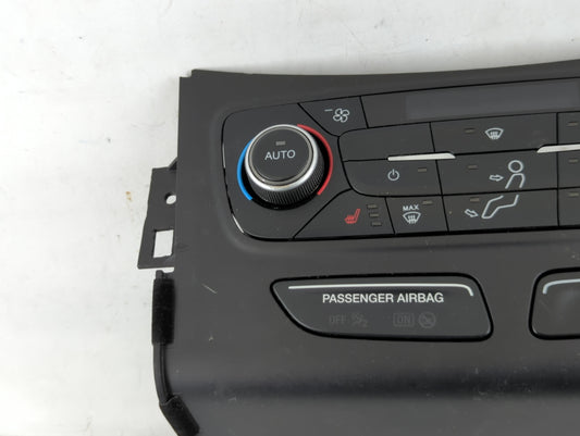 2018-2019 Ford Escape Climate Control Module Temperature AC/Heater Replacement P/N:GJ5T-18C612-CK Fits Fits 2018 2019 OEM Used Auto Parts