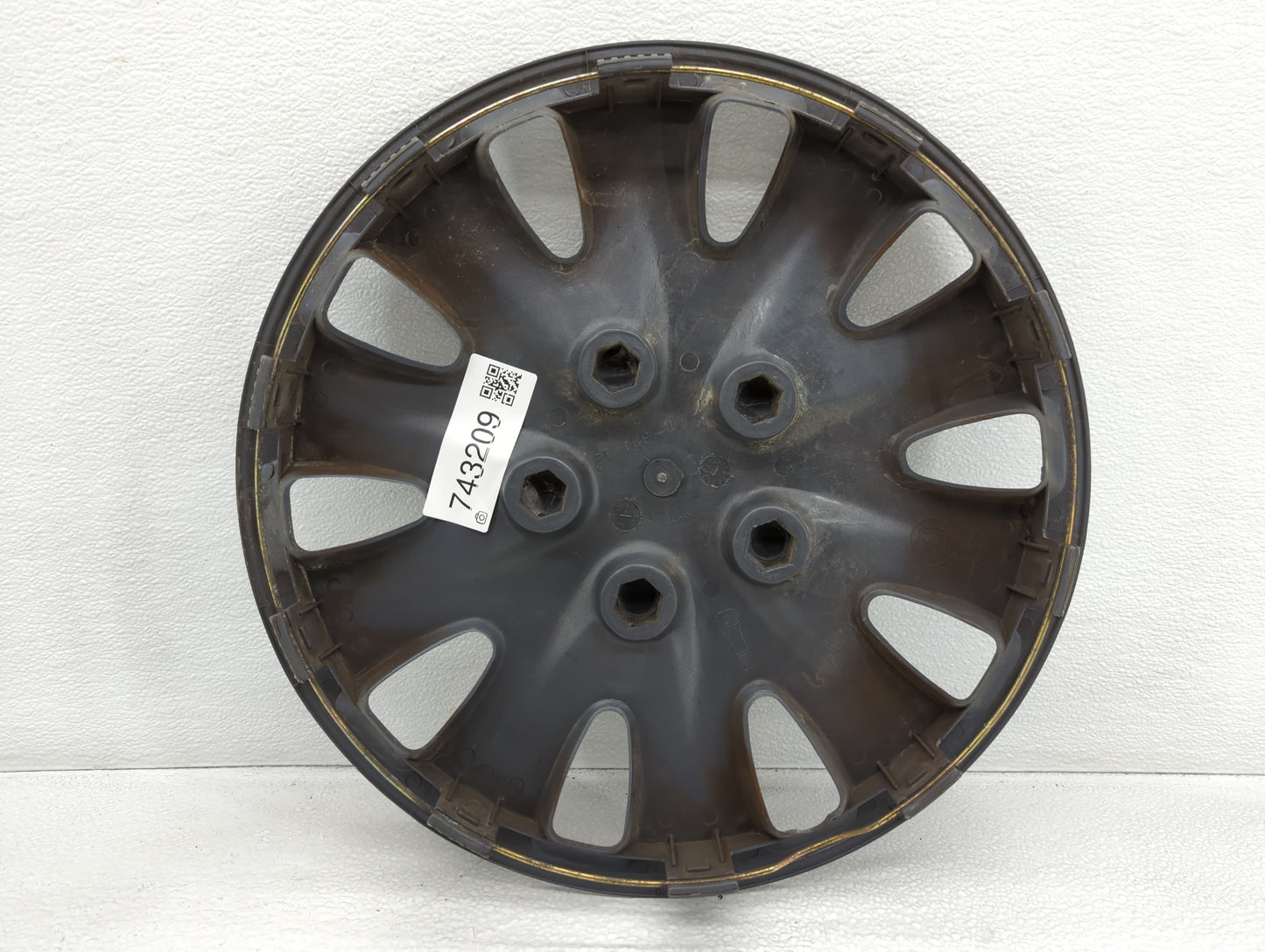 2010 Ford Transit Connect Rim Wheel Center Cap - Oemusedautoparts1.com