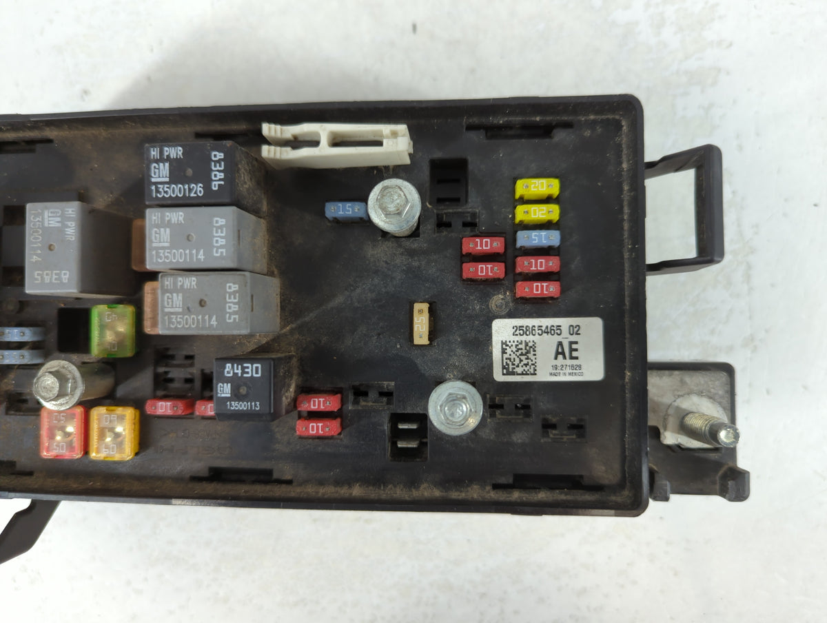 2008 Buick Lucerne Fusebox Fuse Box Panel Relay Module P/N25865465_02