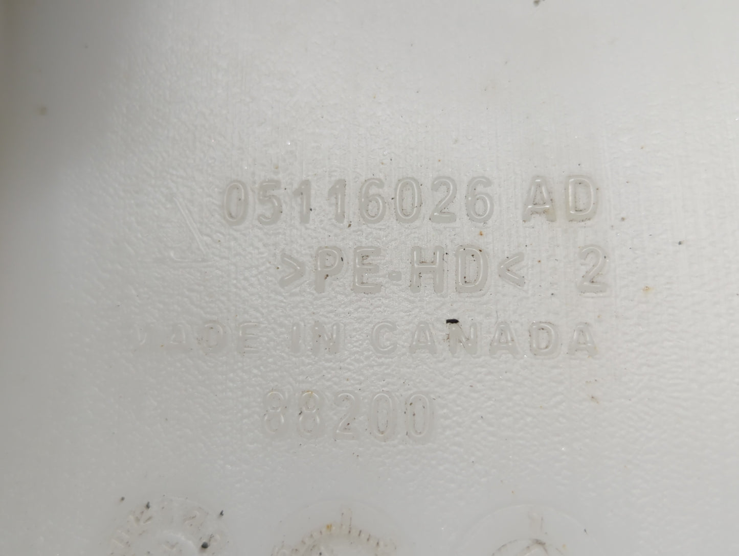 2011-2014 Chrysler 200 Windshield Washer Fluid Reservoir Bottle Oem - Oemusedautoparts1.com