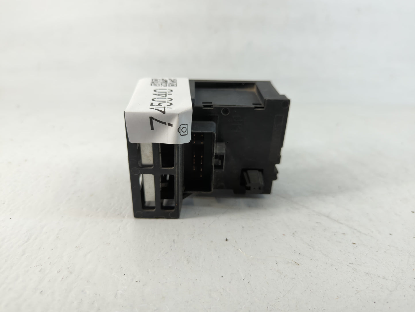 1999 Chevrolet C1500 Headlight Head Light Switch Lamp Control Gm15019005 - Oemusedautoparts1.com