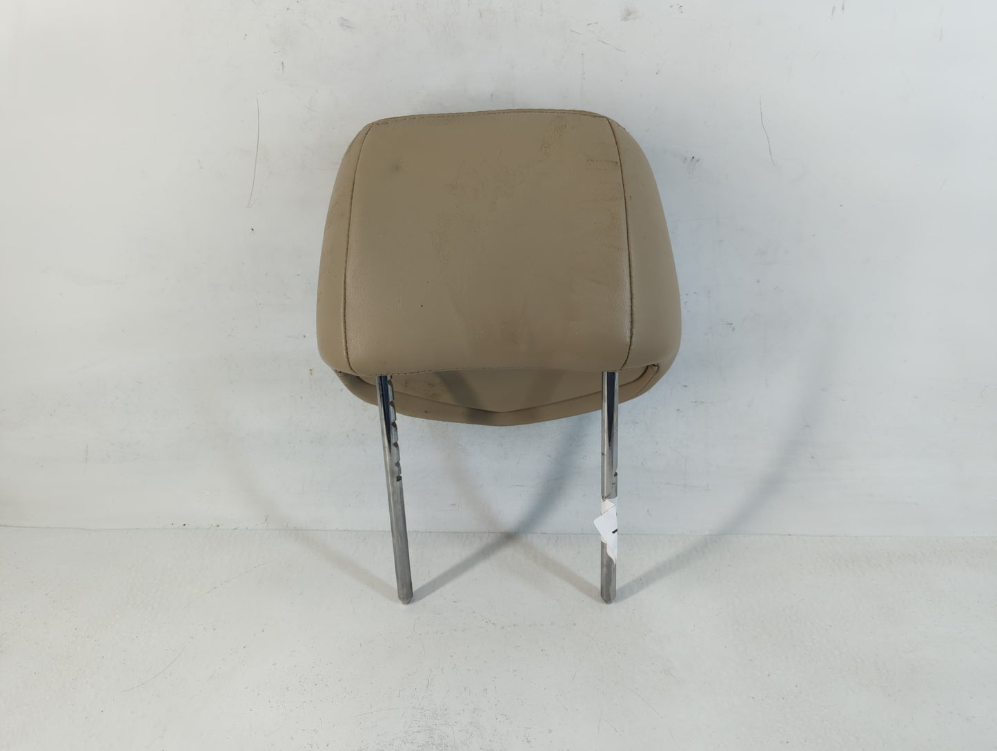 0 Cadillac Cts Headrest Head Rest Rear Center Seat Fits OEM Used Auto Parts - Oemusedautoparts1.com